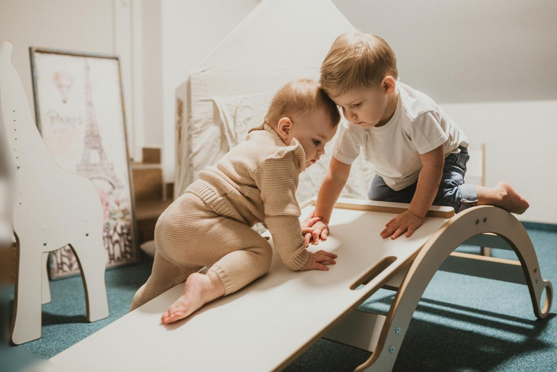 Drewniane bujaki Montessori